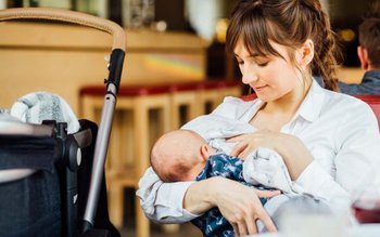 Legea alăptării în public, adoptată …