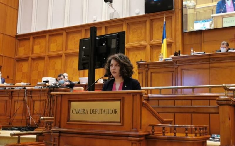 Alexandra Huțu, deputat PSD: „Statul de Dreapta: 7 lei/zi, alocația unui elev versus 1.500 lei/zi salariul cumulat al premierului senator Cîțu”