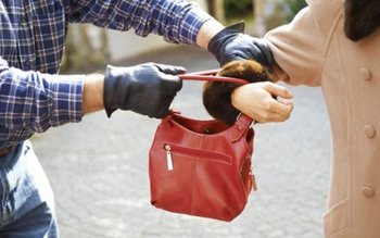 Bărbat reținut după ce a …