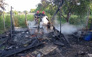 Bucătărie de vară distrusă de …