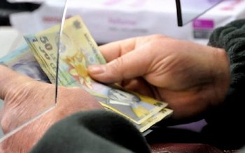 Cine poate cumpăra vechime în …