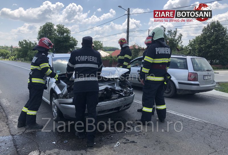 Accident în Dealu Mare – Dorohoi. Impact între două mașini după o neatenție în trafic - FOTO