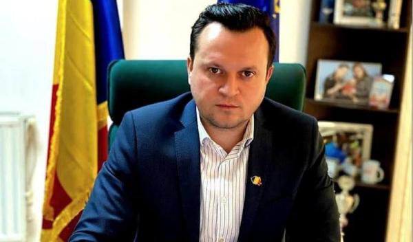 Cătălin Silegeanu: „Am ajuns să cred că Botoșaniul este orașul tuturor posibilităților!”