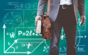 Peste 150 de cadre didactice …