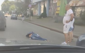 Bărbat accidentat pe o stradă …