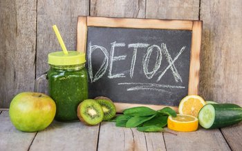 Medicii avertizează: Curele de detoxifiere …