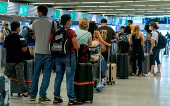 Grecia a intrat în zona …