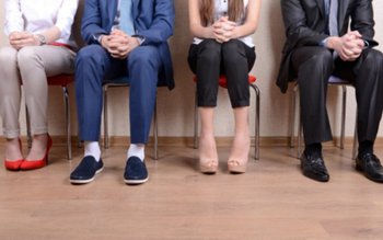 Peste 3500 de persoane angajate …