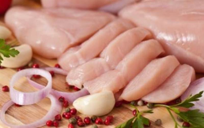 Dezvăluiri ŞOCANTE despre hormonii de creştere din carnea albă