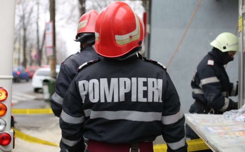Apartament cuprins de flăcări în Botoșani. Proprietarul a fost găsit decedat