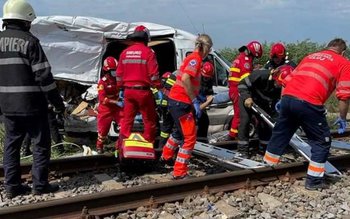 Microbuz cu număr de Botoșani …