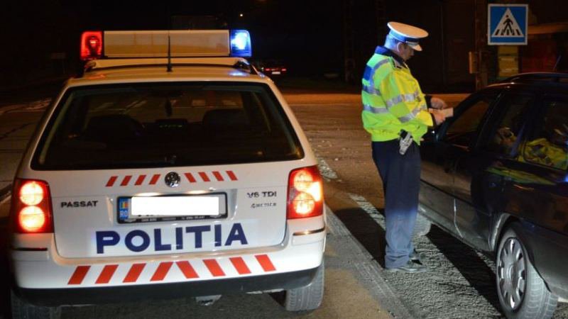 Polițiștii l-au oprit pentru un control de rutină dar duhnea a băutură