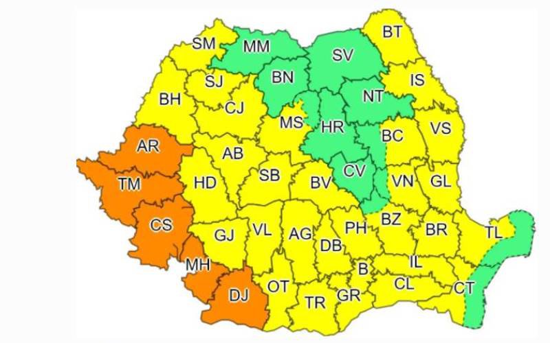 Alertă meteo ANM! Cod galben de furtuni în România. Se întorc fenomenele extreme