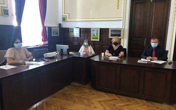 Proiectul „LA ŞCOALĂ CU BUCURIE” …