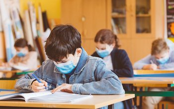 Reguli noi la început de …