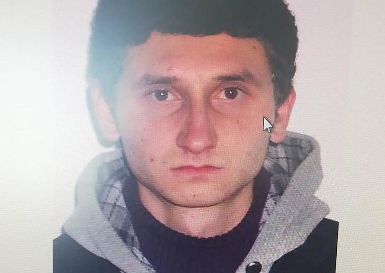 Tânăr din comuna Suharău căutat de polițiști după ce a fost dat dispărut de familie