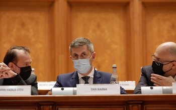 Urmează calcule pe scena politică …