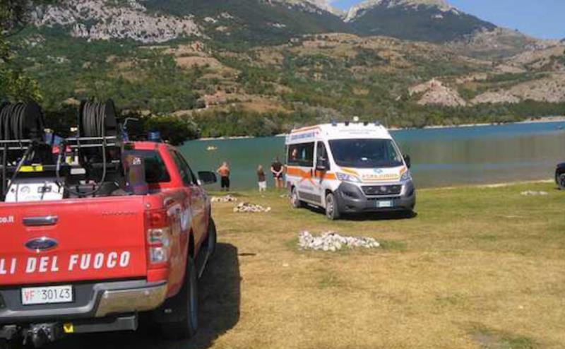 Un român a dispărut într-un lac din Italia