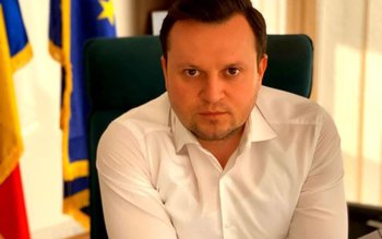 Cătălin Silegeanu: „Statul eșuat alimentează …