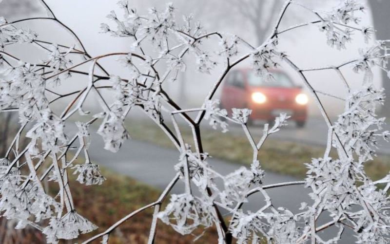 Temperaturi scăzute și zăpadă la munte în următoarele trei zile