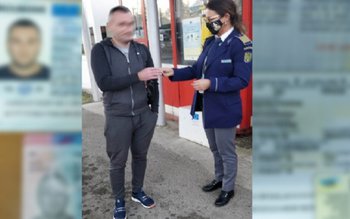 Identitate spaniolă falsă cumpărată cu …