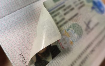 Cumul de infracţiuni comise şi …