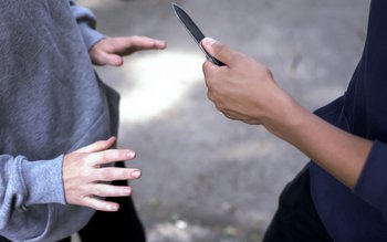 Bărbat reținut după ce a …