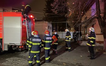 Incendiu într-un salon al unui …