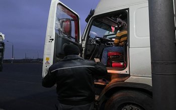 Test PCR fals, prezentat la …