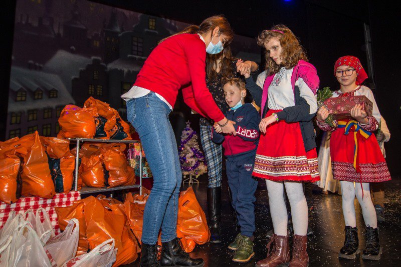 Bucurii de Crăciun: Împreună, am văzut lumina! - FOTO