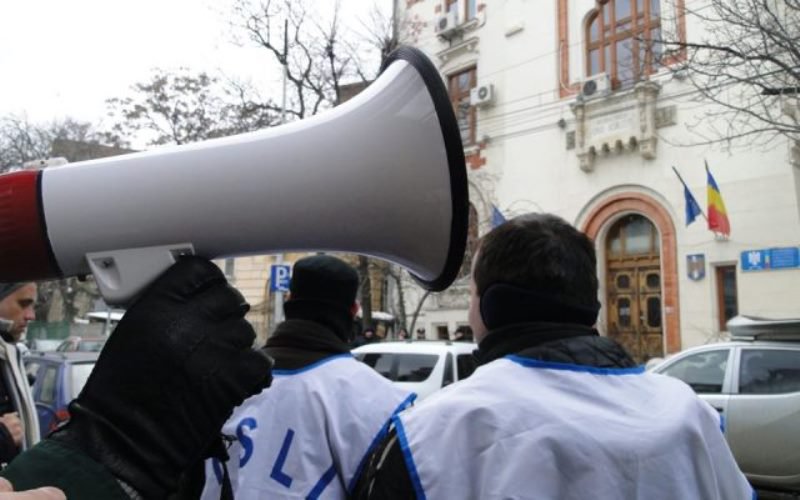 Sindicatul AJOFM Botoșani susține protestul din fața Parlamentului României
