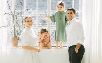 Laura Cosoi însărcinată pentru a …