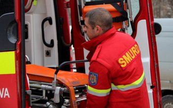 Minoră accidentată când traversa strada …