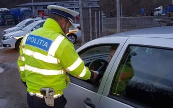 Tânăr cu permisul suspendat, la …