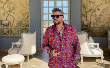 Cum a descoperit Cătălin Botezatu …