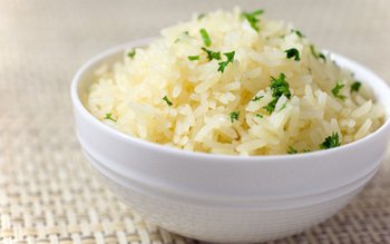 Beneficiile dietei cu orez