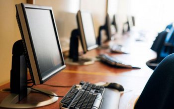 Dotări cu echipamente la Școala …