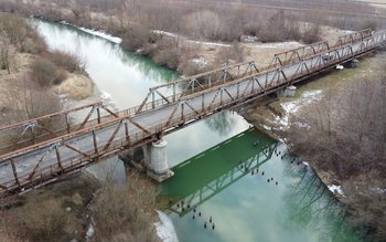 Demersuri pentru construirea unui pod …