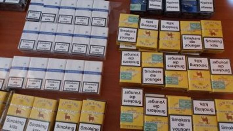 Bărbat cercetat pentru contrabandă: 1000 de pachete de țigarete ridicate de polițiștii botoșăneni