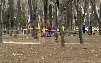 Tânăr găsit împușcat în cap …