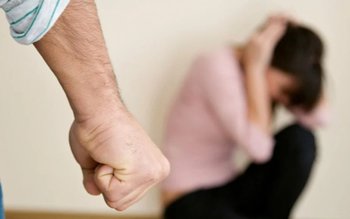 Un tânăr botoșănean și-a agresat …