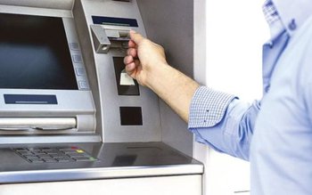 Servicii restricţionate pentru clienţii unei …