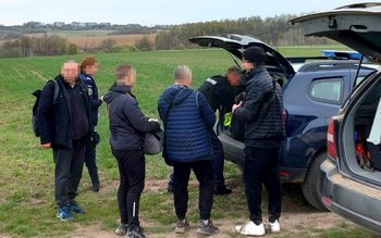 Depistați din elicopter când au …