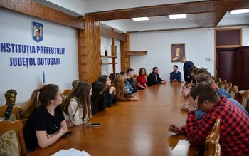 Ziua Națională a Tineretului sărbătorită …