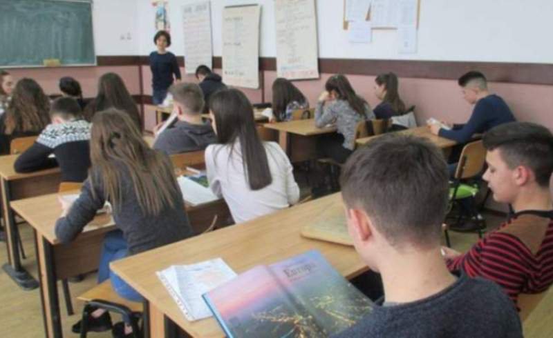 O nouă materie apare în școlile din România. Legea a fost adoptată, va intra din anul școlar