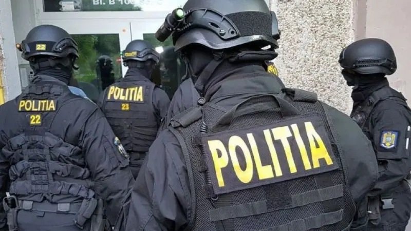 Procurorii DNA au efectuat percheziții la Sectorul Poliției de Frontieră Rădăuți Prut