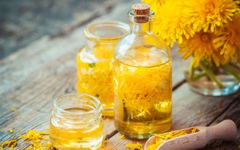 Vezi cum se prepară vinul …