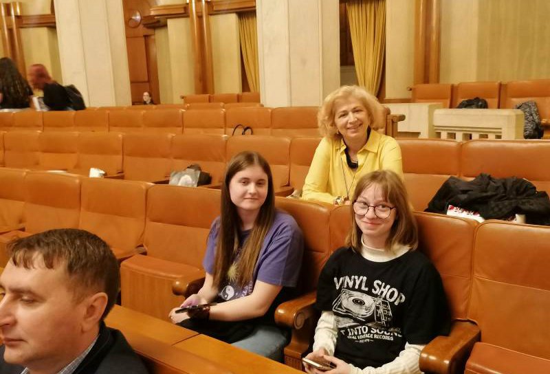 Două eleve din județul Botoșani premiate la Olimpiada națională de lectură „Lectura ca abilitate de viață”