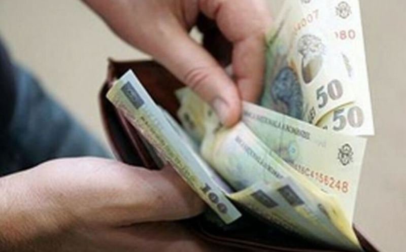 Salariul minim, majorat cu 200 de lei neimpozabili. Măsura se aplică doar angajaților din mediul privat