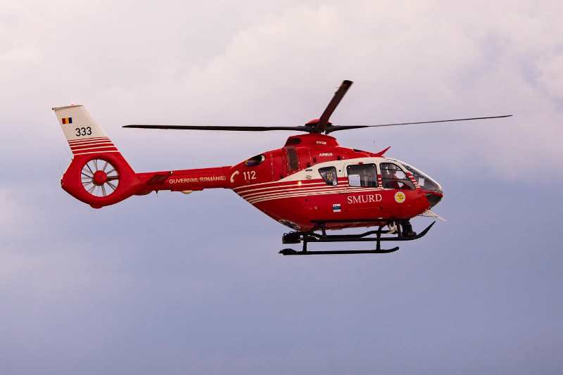 Elicopter SMURD chemat de urgență la Botoșani pentru un copil de trei ani